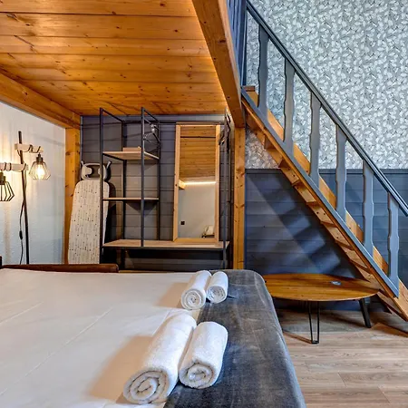 Апартаменты Superbe Appartement Chamonix Hyper-Centre Шамони